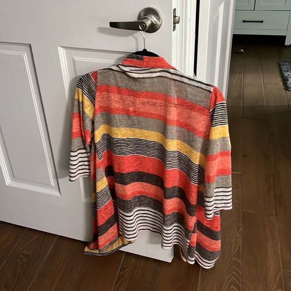 Very Cute Colorful Cardigan - Picture 2 of 2